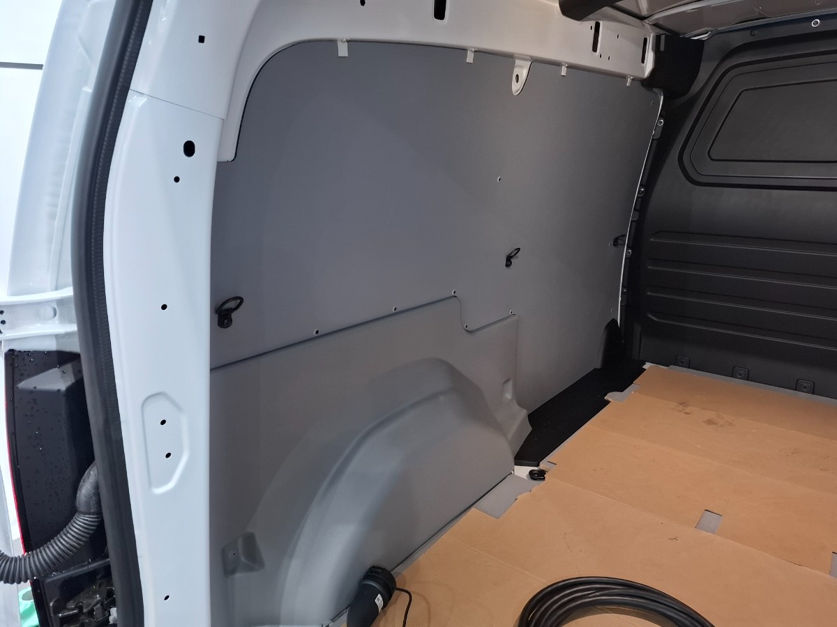 Renault Kangoo E-Tech Advance L2 44 kWh | Allseasons | Parkeerhulp en Navi | Betimmering | NWP 35200,-