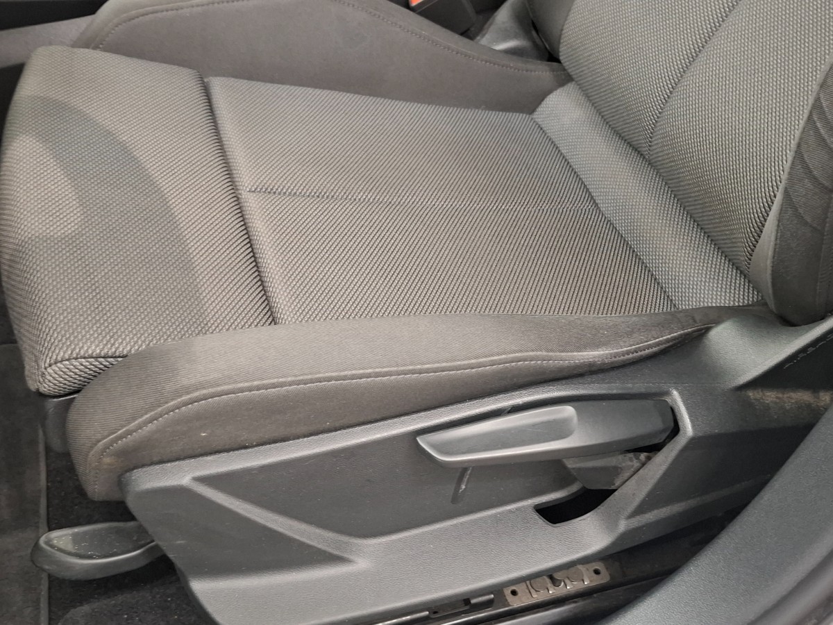 Audi A3 Sportback 30 TFSI Business edition Trekhaak Led