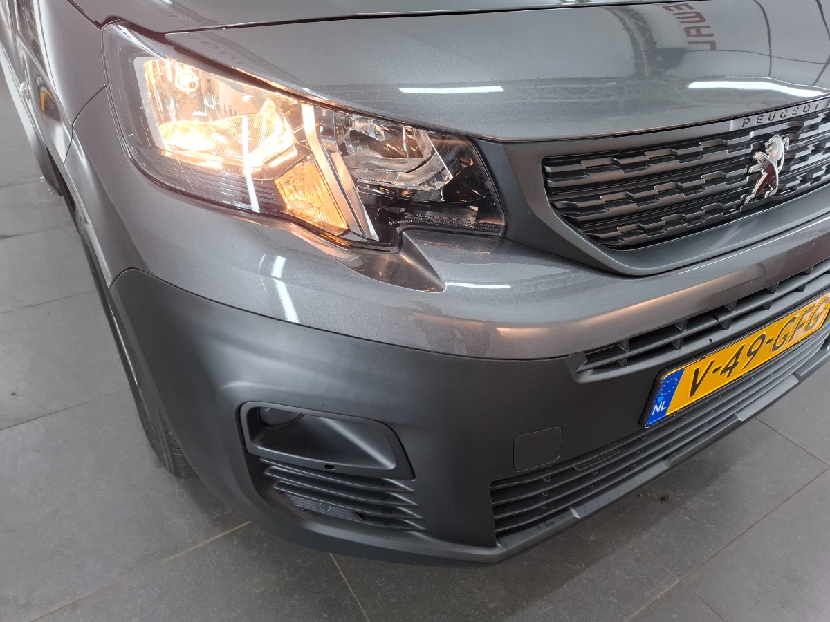 Peugeot e-Partner 136 L1 50 kWh | PDC voor + achter met Surround Rear Vision | Stoel + Voorruitverwarming