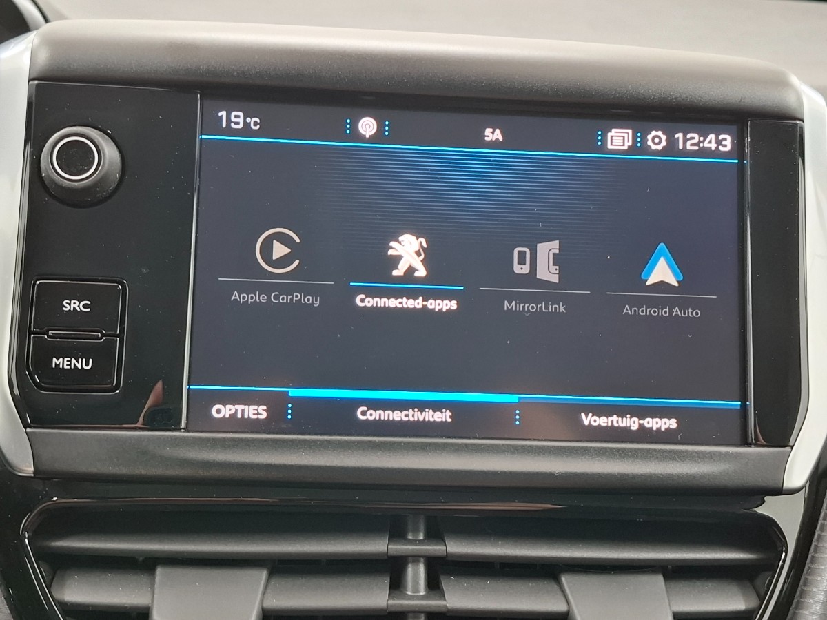 Peugeot 208 1.2 PureTech Signature
