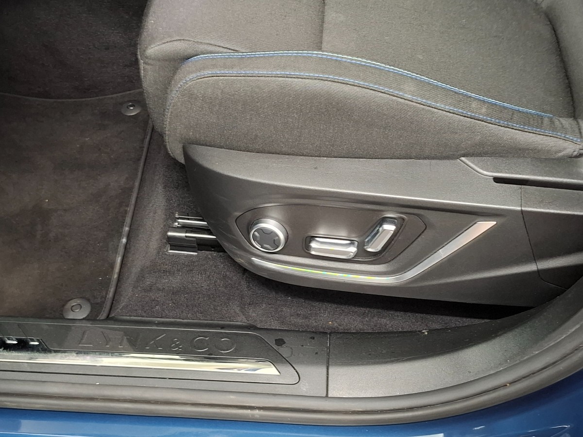 Lynk & CO 01 1.5 PHEV Camera