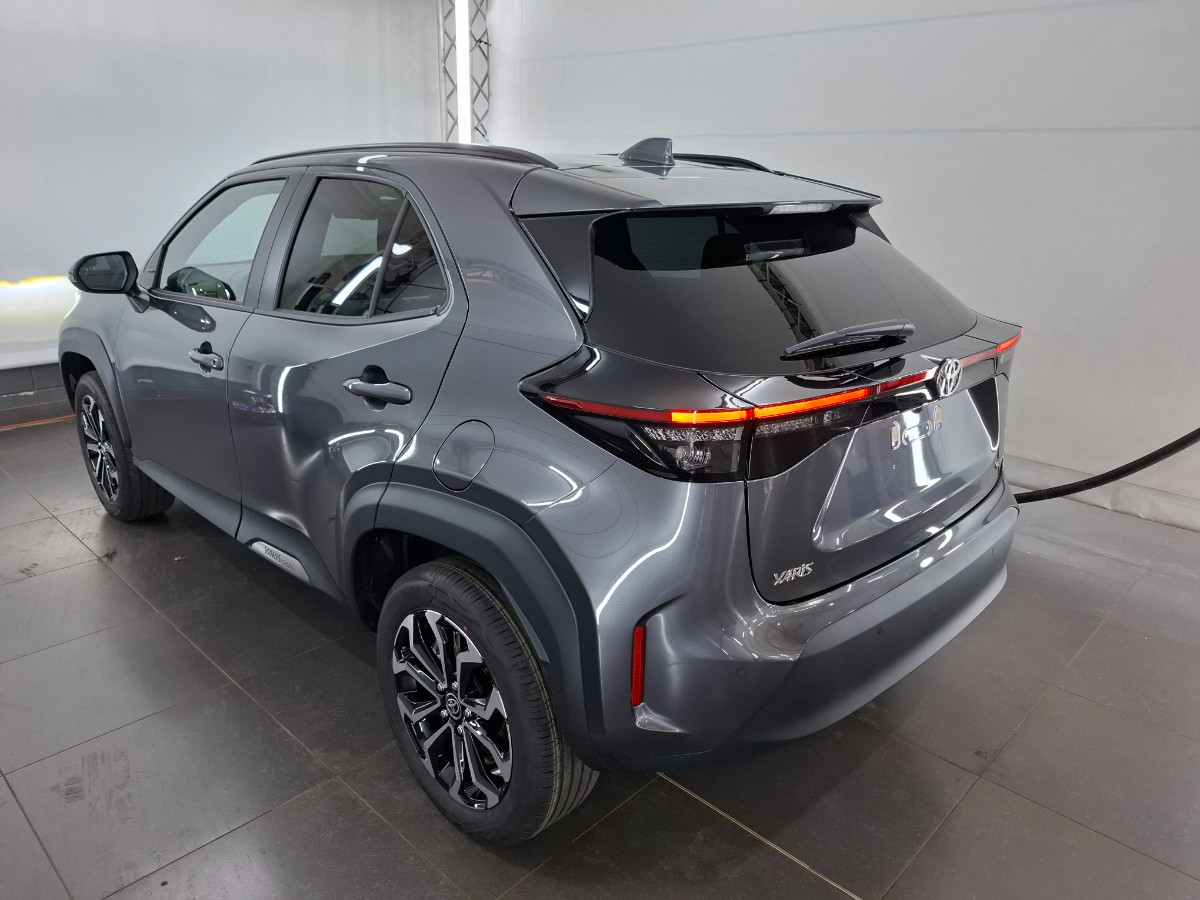 Toyota Yaris Cross 130pk teamplayer + winter + safety