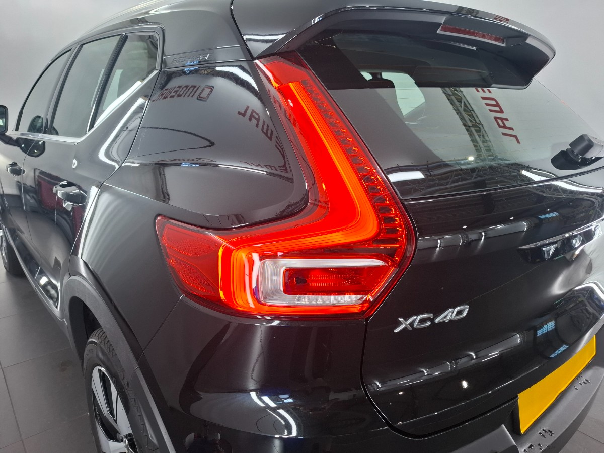 Volvo XC40 T4 Recharge Inscription Expression