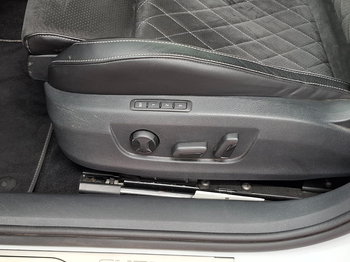 Skoda Superb Combi SPORTLINE 1.4TSI iV