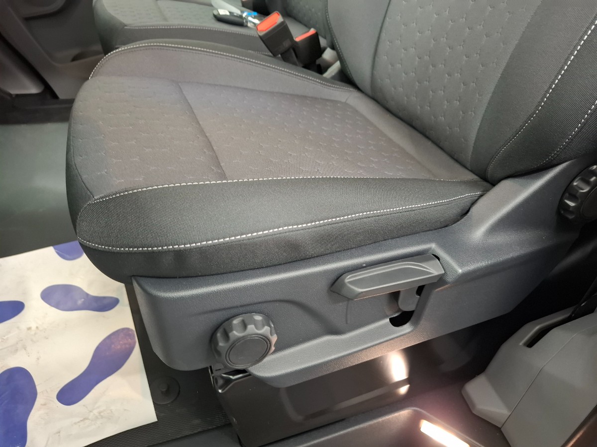 Ford Transit Custom 320 2.0 TDCI L2H1 Limited