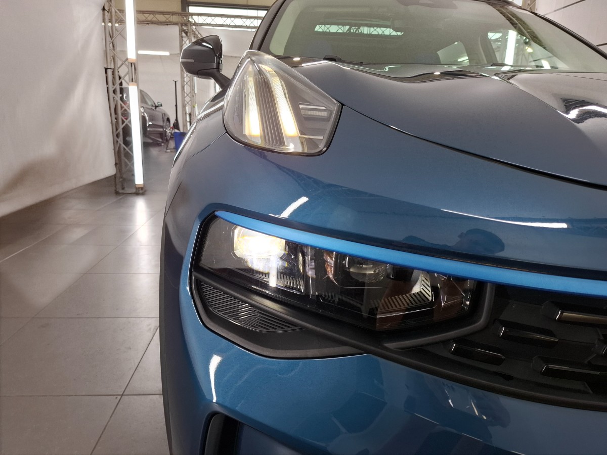 Lynk & CO 01 1.5 PHEV 261CH DCTH