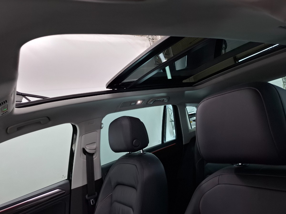 Volkswagen Tiguan 1.4 eHybrid 245 DSG6 Elegance Exclusive