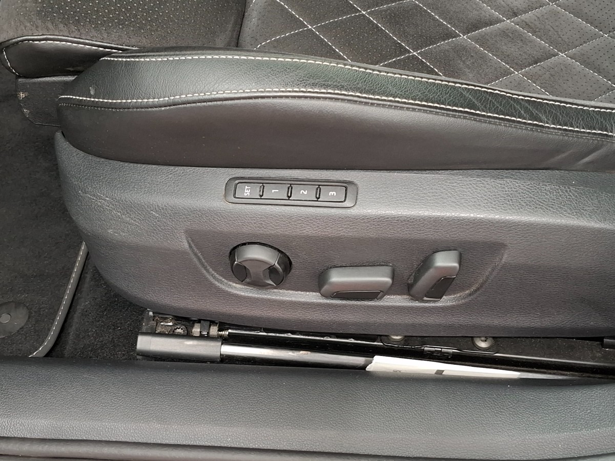 Skoda Superb Combi SPORTLINE 1.4TSI iV