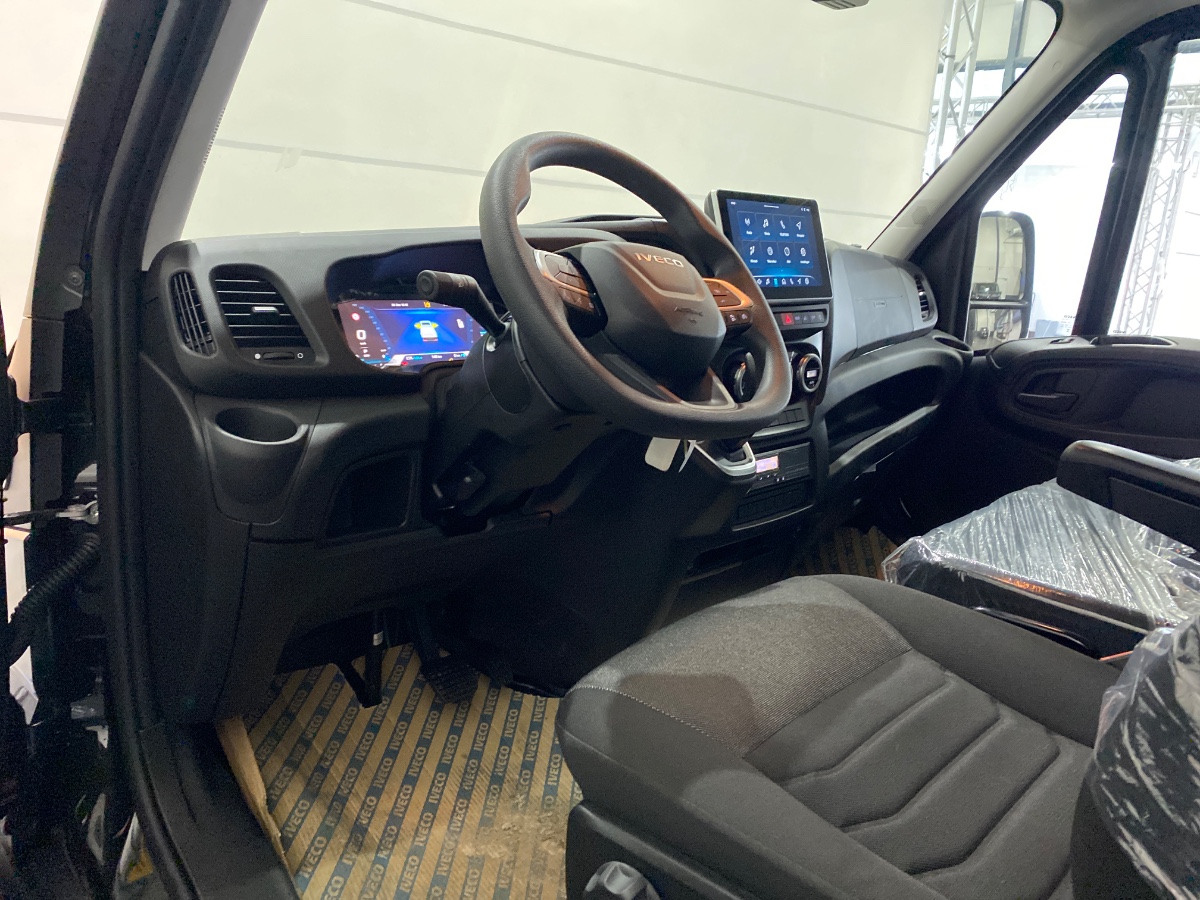 Iveco Daily NW MODEL | 40C18 3.0 Automaat Bakwagen met Laadklep