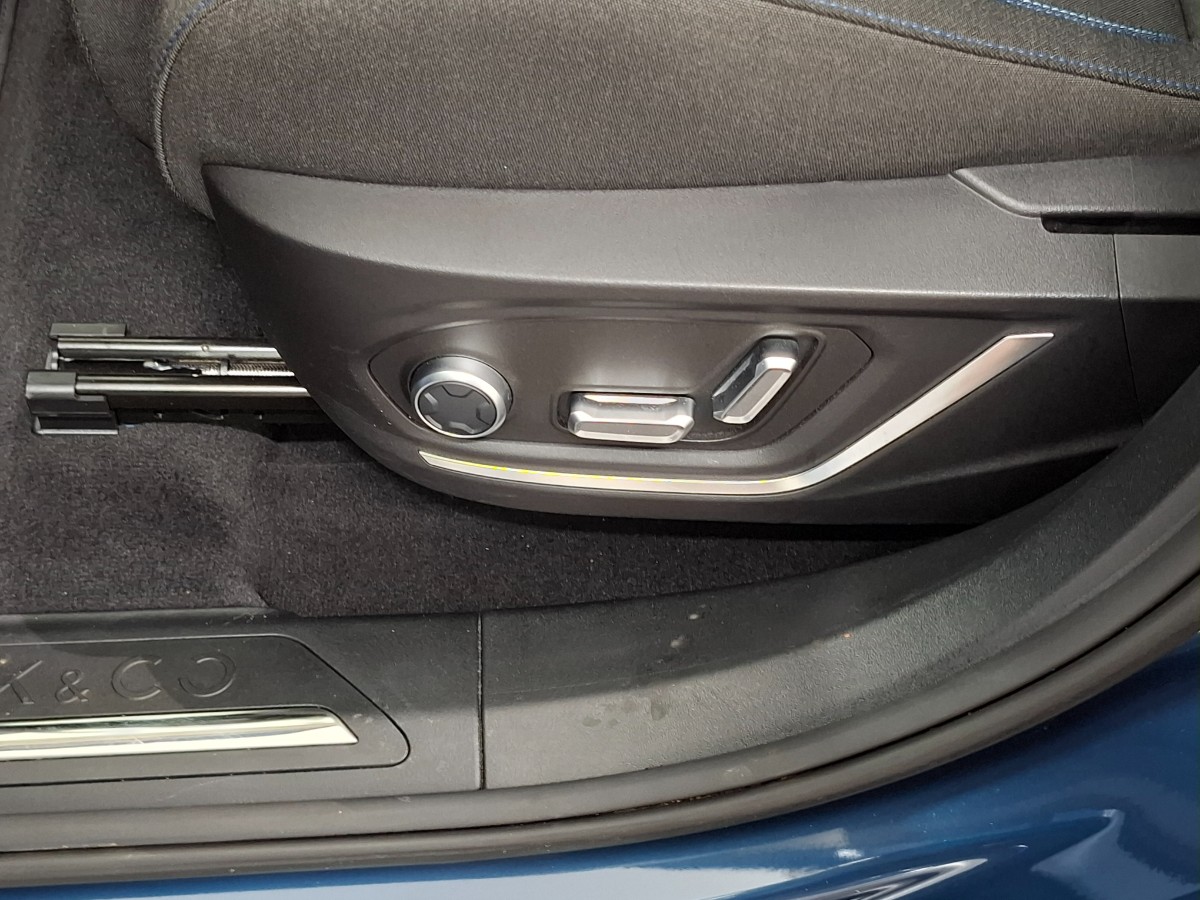 Lynk & CO 01 1.5 PHEV 261CH DCTH