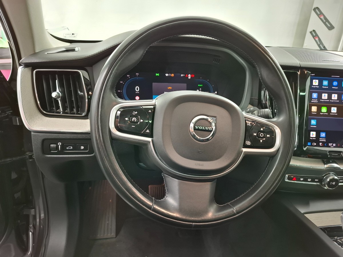 Volvo XC60 2.0 T6 Recharge Inscription |Long Range|H&K|Stoelverwarming|