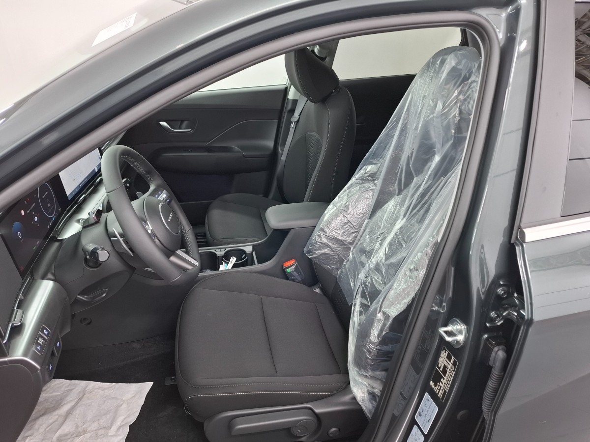 Hyundai Kona Comfort smart 65.4 KWH