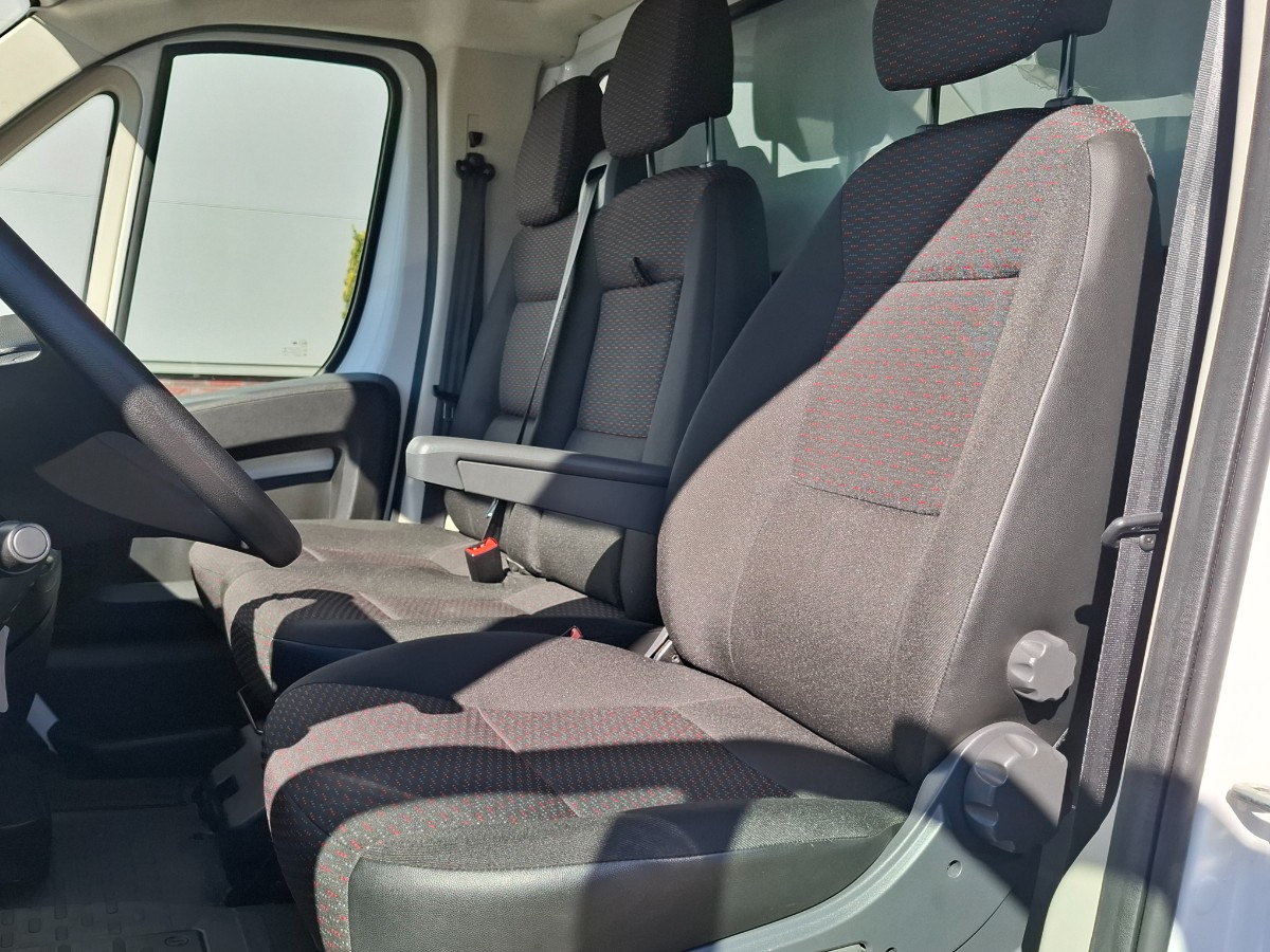 Opel Movano Bakwagen 2.2 BlueHDI 140