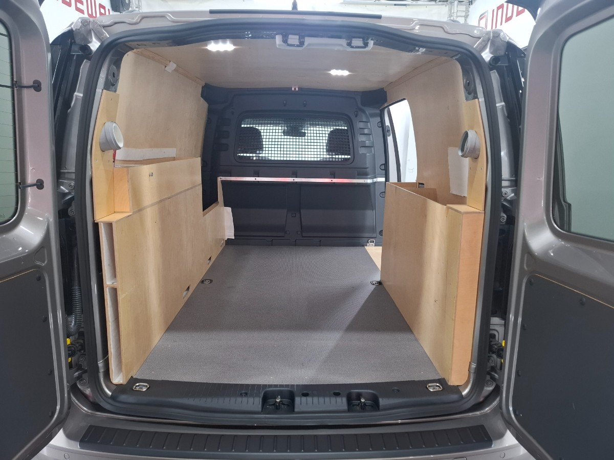 Volkswagen Caddy Maxi 2.0 TDI DSG | LED | Virtual | Camera | Keyless | Trekhaak | Winterpakket