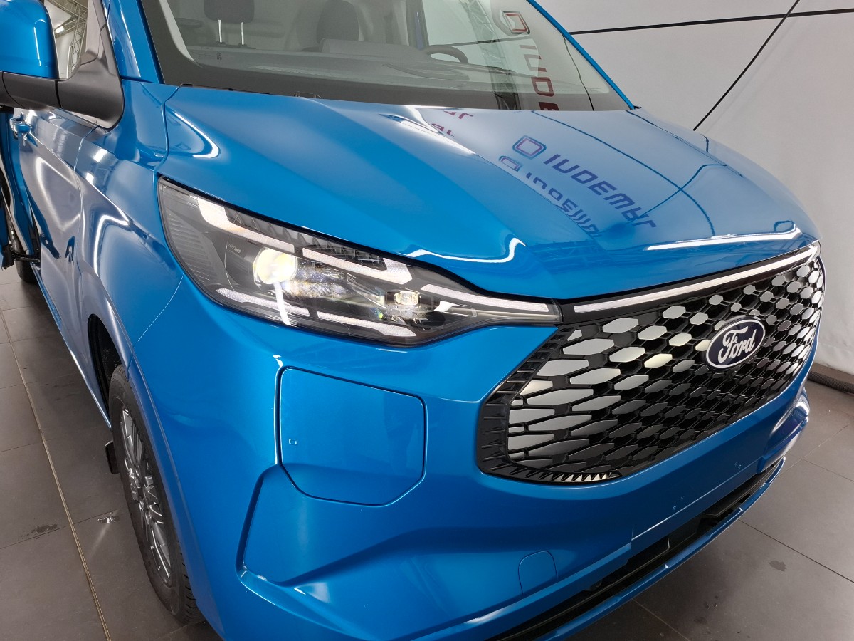 Ford e-Transit Custom 340 L2H1 Limited 65 kWh 218PK – Digital aqua blue – Driver Pack Ultimate – Matrix LED – B&O Audio