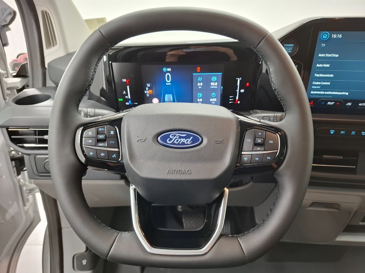 Ford Transit Custom 320 2.0 TDCI L2H1 Limited