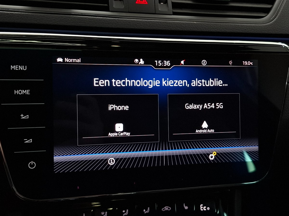 Skoda Superb Combi SPORTLINE 1.4TSI iV