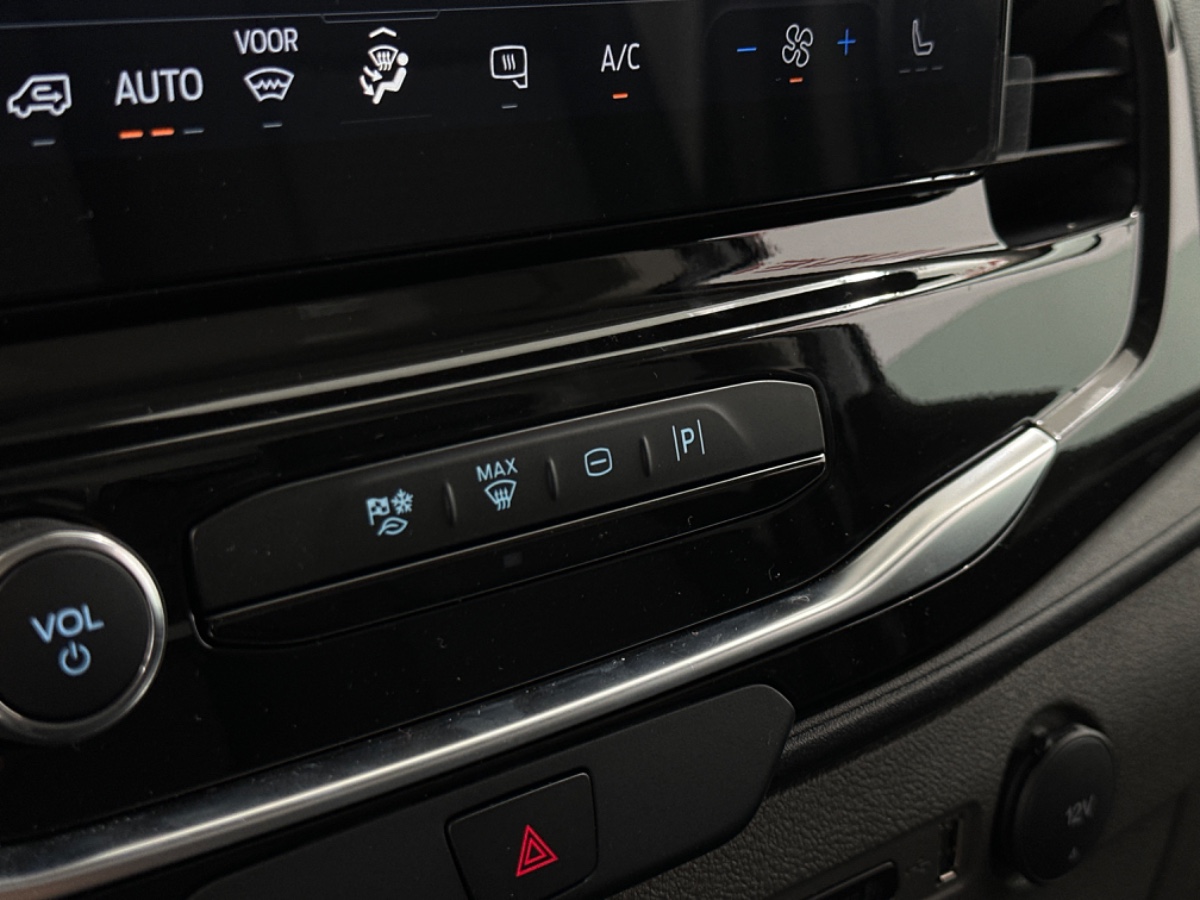 Ford Transit 350 L3H2 Trend 130PK FWD | SYNC4 NAVI | Trekhaak | Safety & Comfort | Laadr. besch. pakket | 270gr. deuren | NWP 44500 ex