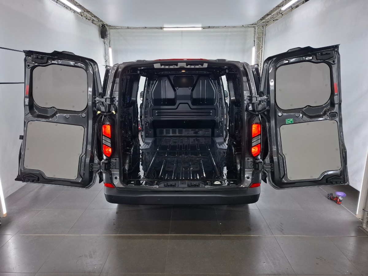 Ford Transit Custom 320 2.0 TDCI L2H1 Trend 4×4 AWD | 2x Schuifdeur | Verwarmd leder stuurwiel