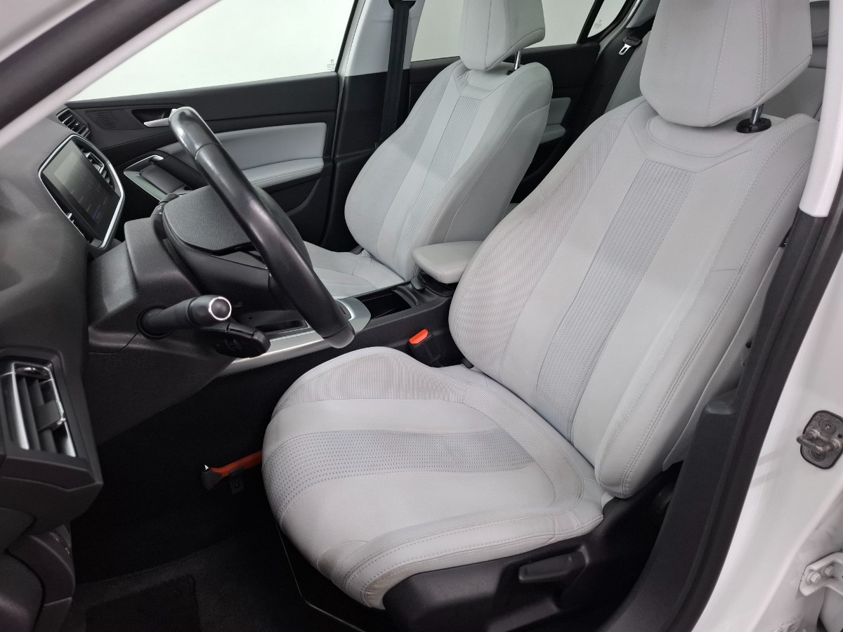 Peugeot 308 1.5 BlueHDi Blue Lease Premium