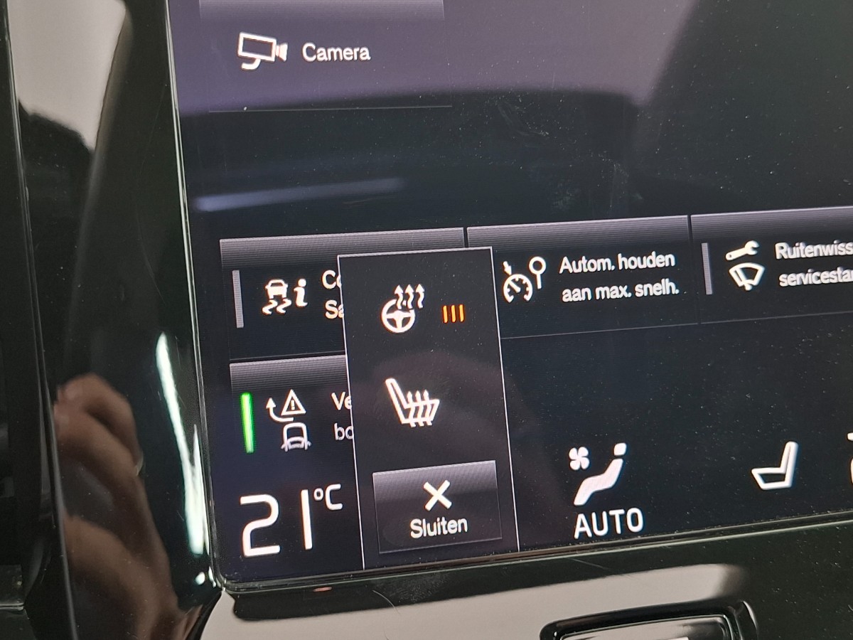 Volvo XC40 1.5 T4 Recharge Inscription |Stoelverwarming|Pano|H&K|