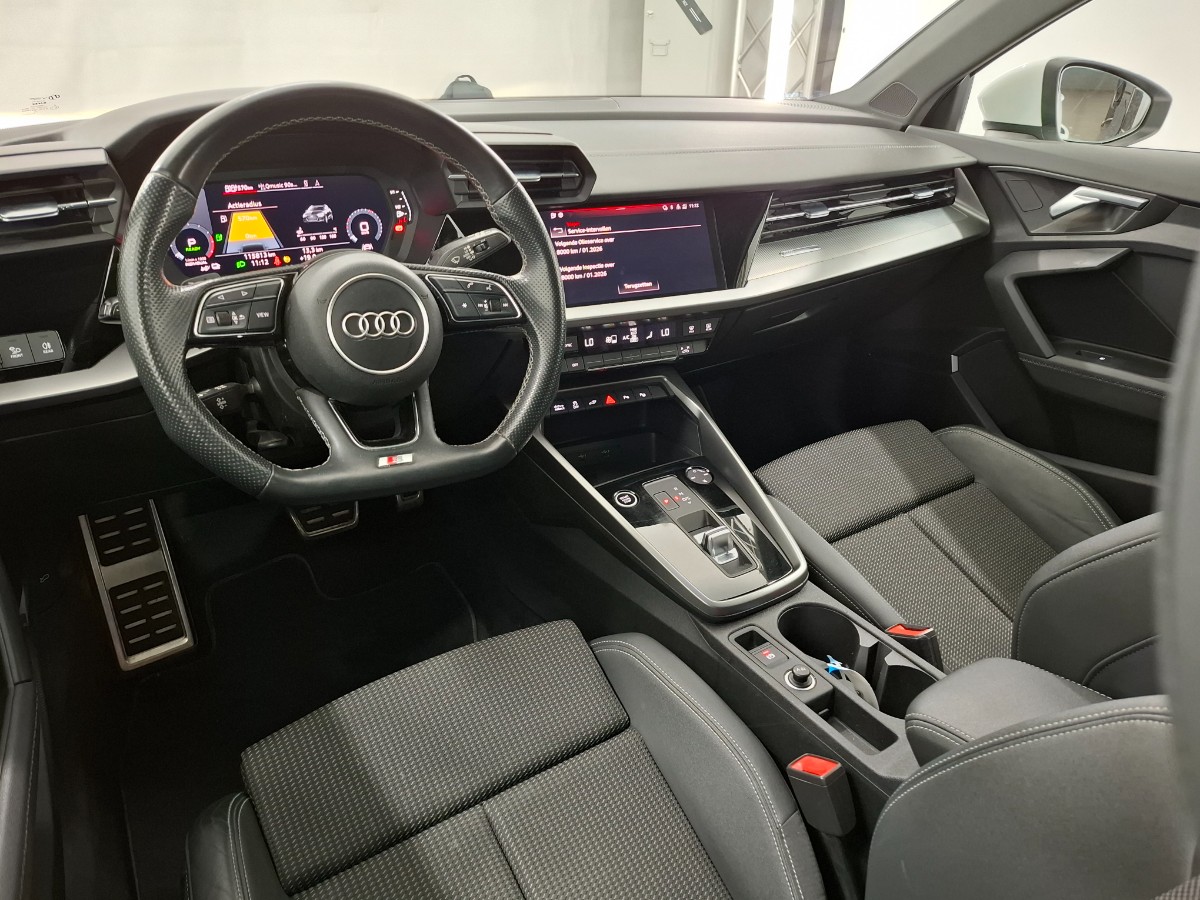 Audi A3 Sportback 40 TFSI e S-line B&O Trekhaak Keyless