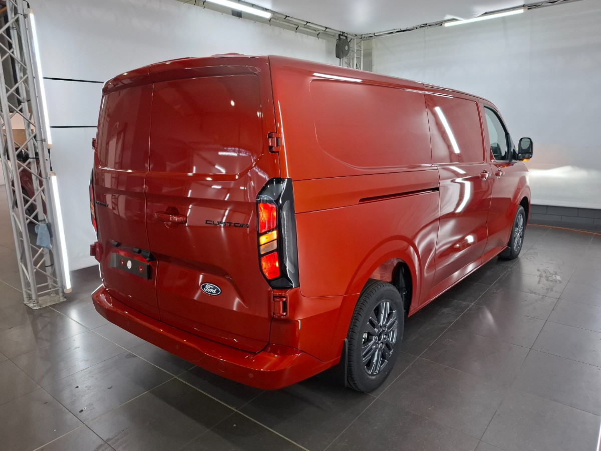 Ford Transit Custom Limited L2H1 320 | Driver P. Premium | THKVRB | 17 LMV | Stuurverw. | Draadloos laden | Dubb. Vergr.