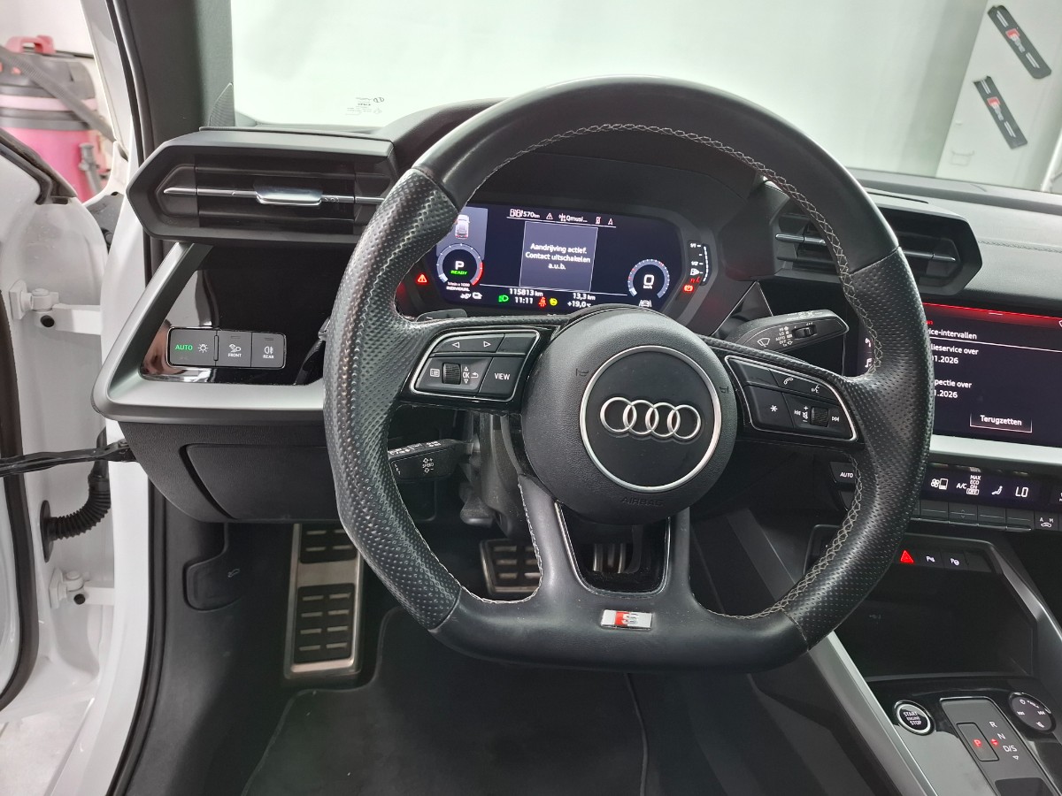 Audi A3 Sportback 40 TFSI e S-line B&O Trekhaak Keyless