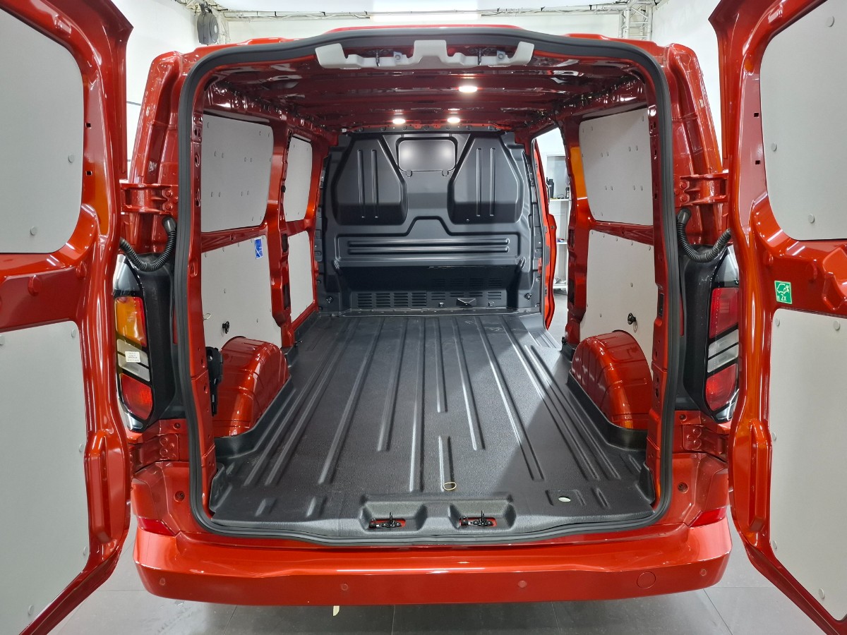Ford Transit Custom Limited L2H1 320 | Driver P. Premium | THKVRB | 17 LMV | Stuurverw. | Draadloos laden | Dubb. Vergr.