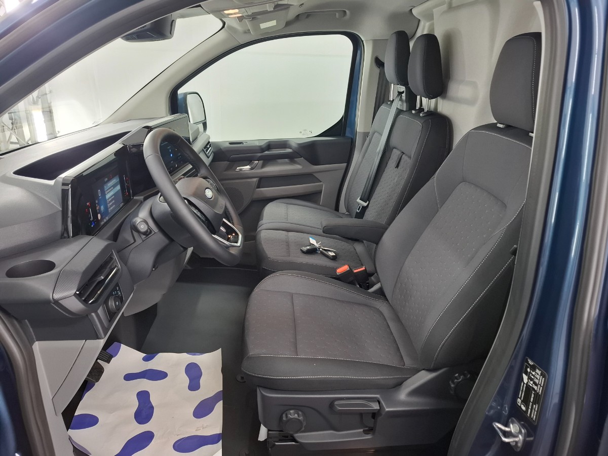 Ford Transit Custom 320 2.0 TDCI L2H1 Limited