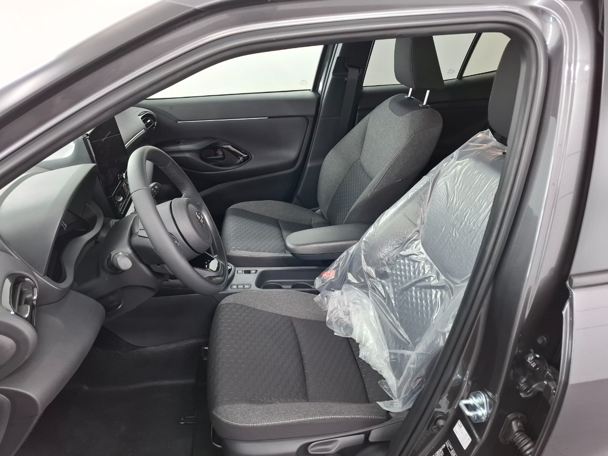Toyota Yaris Cross 130pk teamplayer + winter + safety