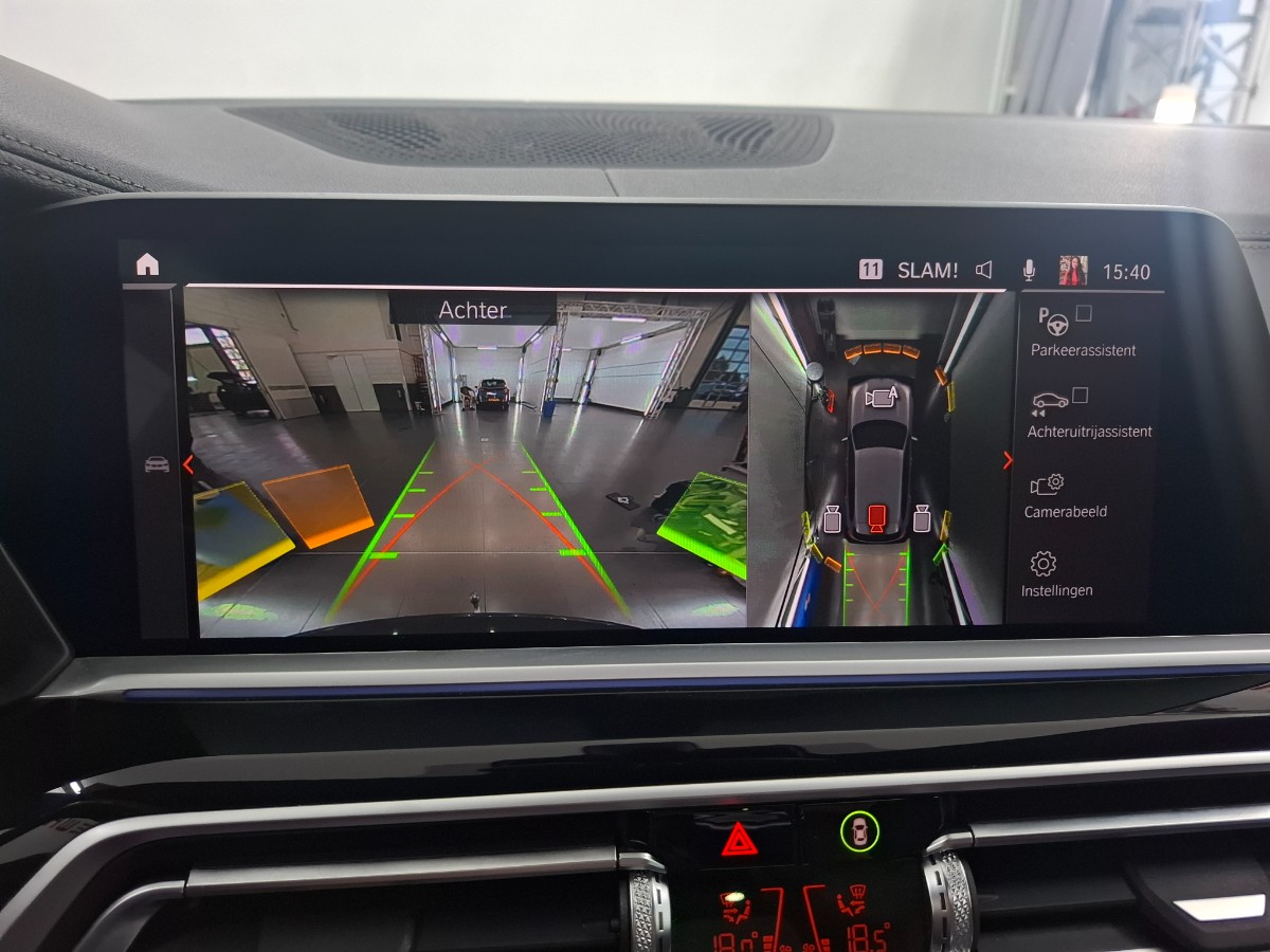 BMW X5 Xdrive 40d | Grijs kenteken | 22″ LMV | Trekhaak elekt. | Pano | HiFi | Soft-close | Innovation | DRAVITGRAU