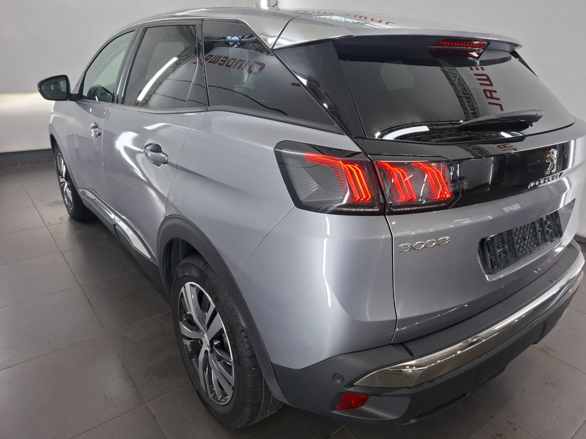 Peugeot 3008 1.2 Puretech 130 PK AUT Allure Pack Virtual Navi Camera