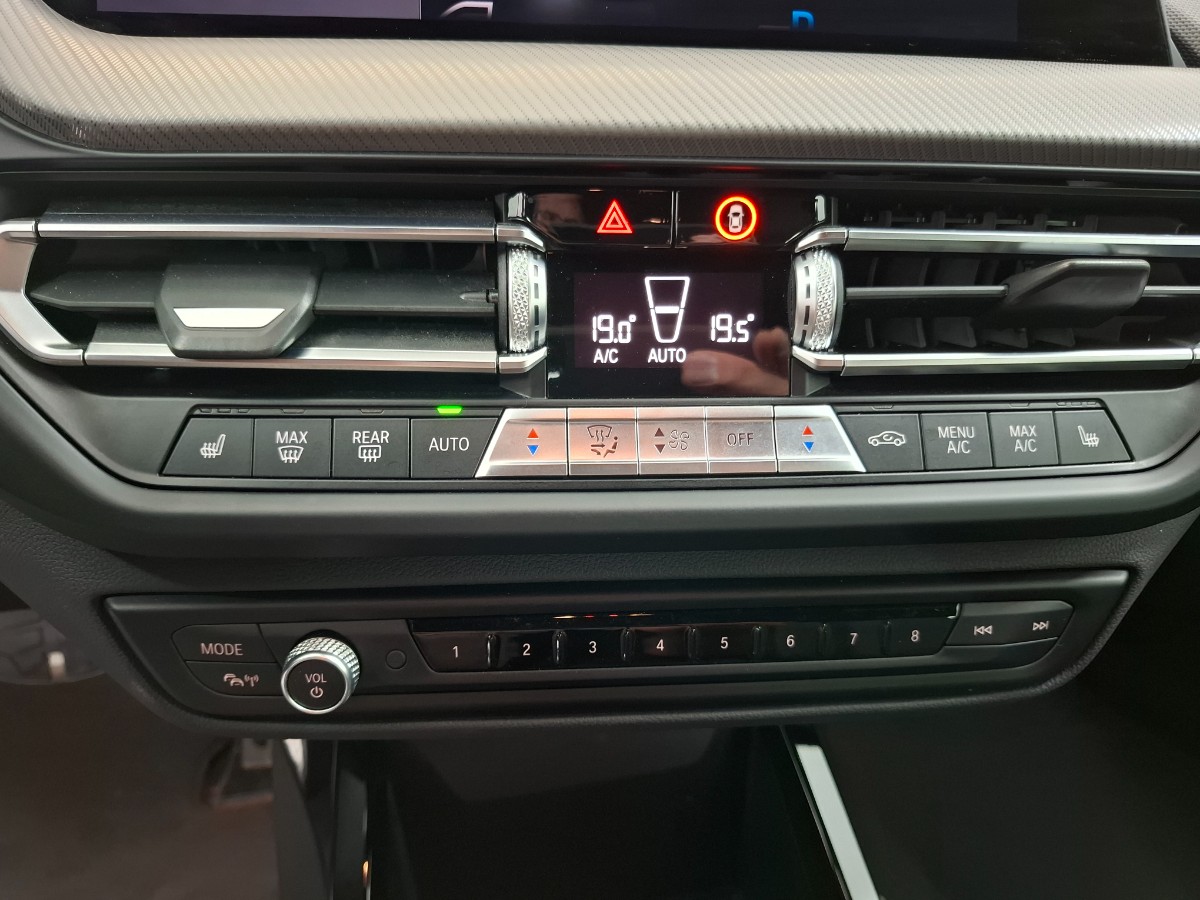BMW 2-serie Gran Coupé 218i High Executive M-Sport | Volleder Stoelverwarming 19 LMV | NL auto