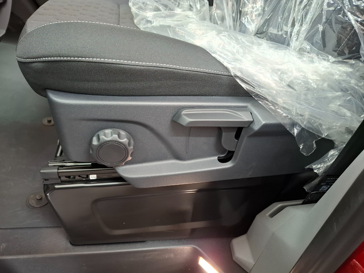 Ford Transit Custom Limited L2H1 320 | Driver P. Premium | THKVRB | 17 LMV | Stuurverw. | Draadloos laden | Dubb. Vergr.