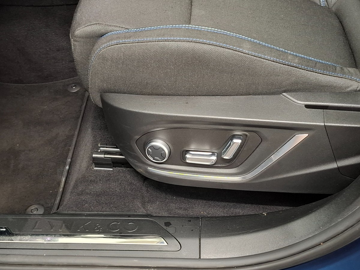 Lynk & CO 01 1.5 PHEV Camera