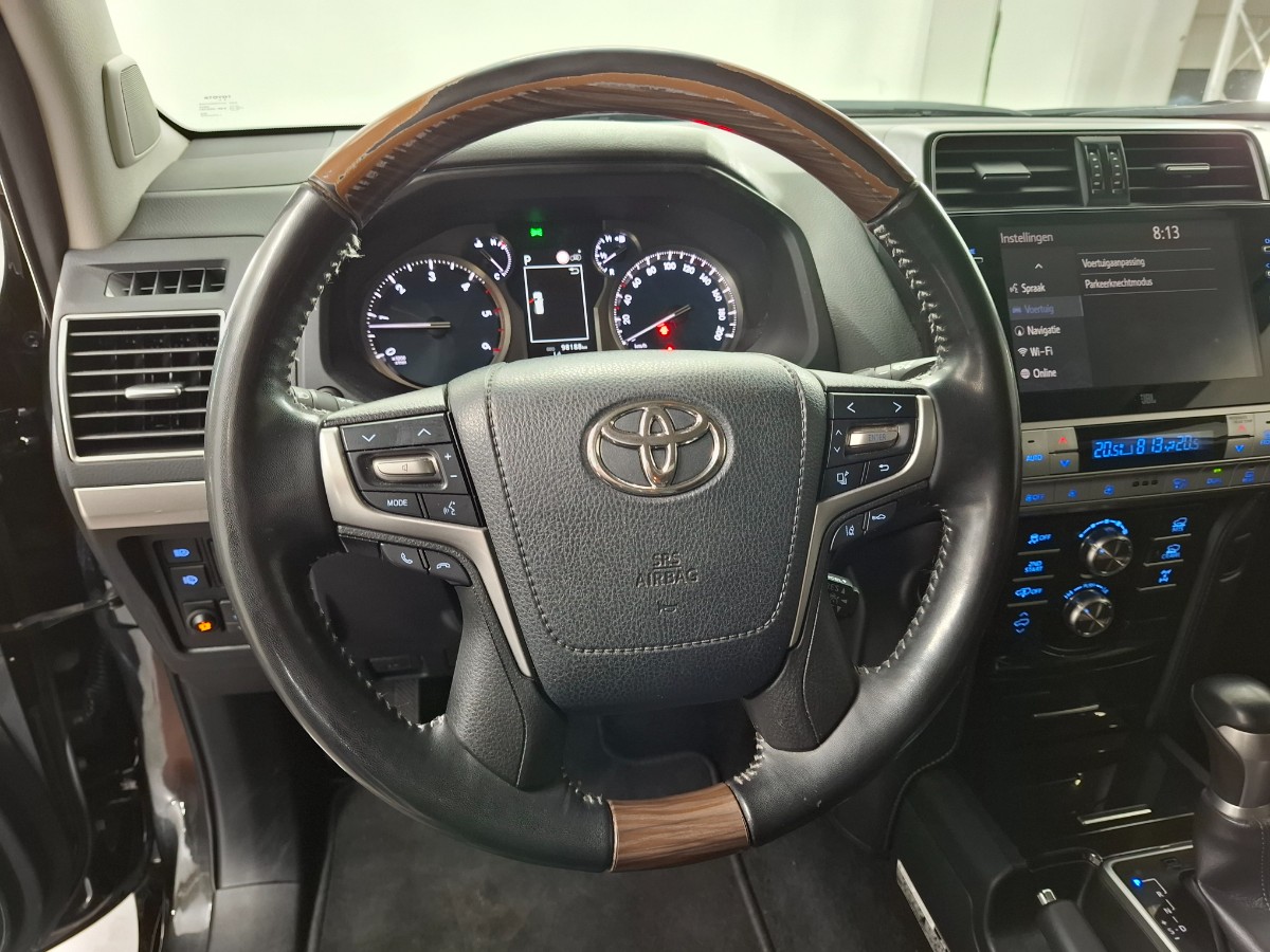 Toyota Land Cruiser 2.8 D-4D-F Professional Van | AVS Luchtvering | ACC | Stoelventilatie | Memory | 360 camera | JBL Audio