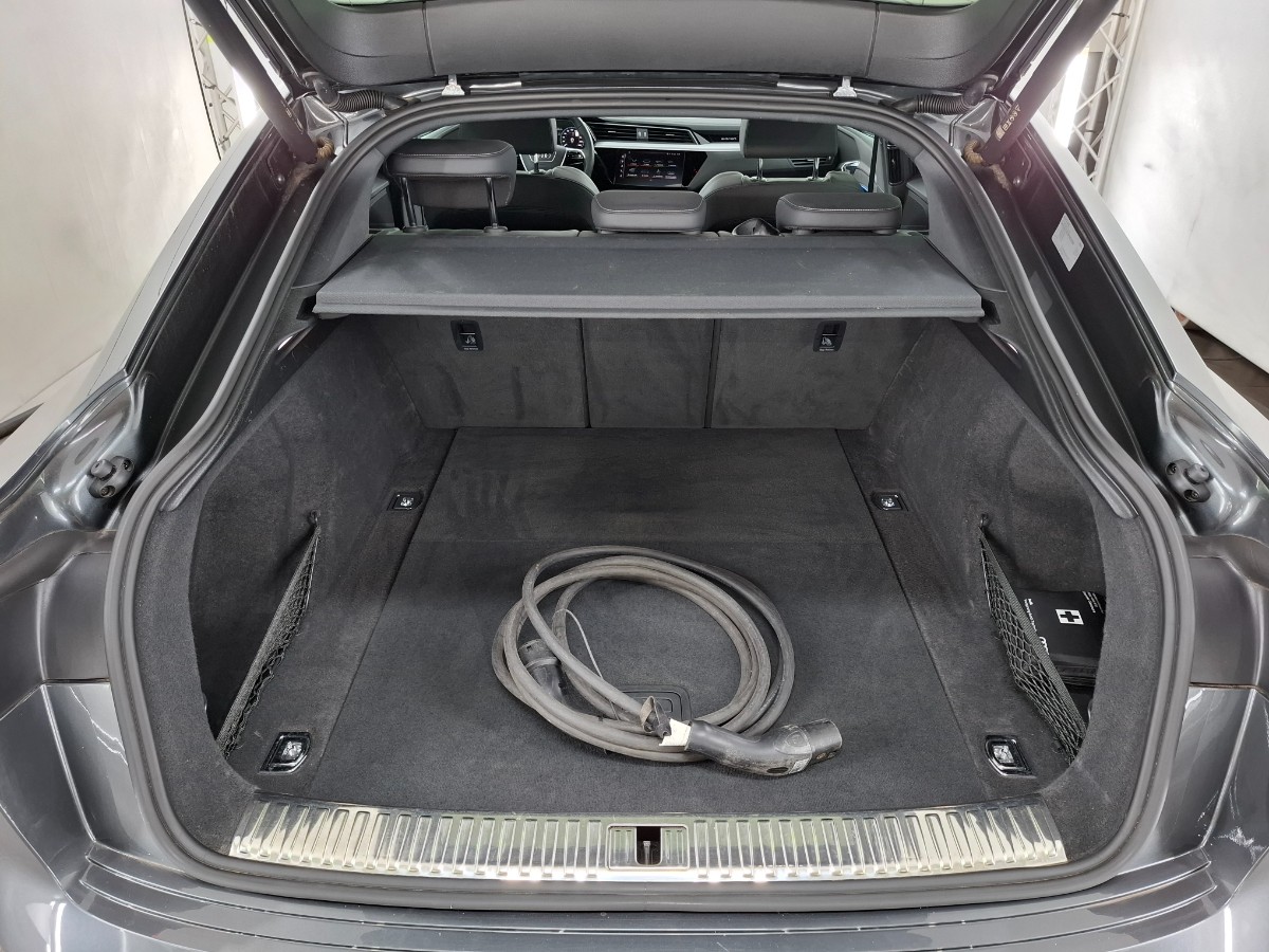Audi e-tron Sportback 55 quattro S edition 95 kWh