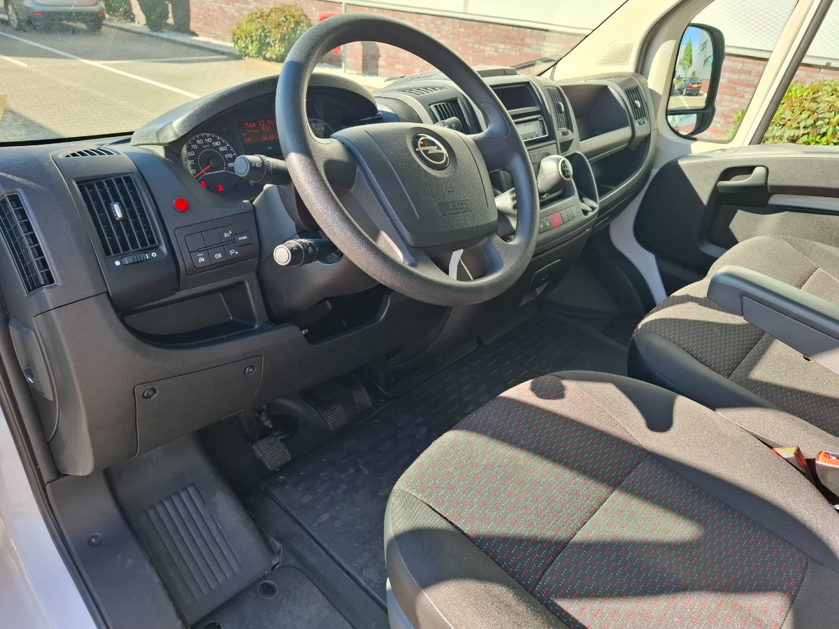 Opel Movano Bakwagen 2.2 BlueHDi 140