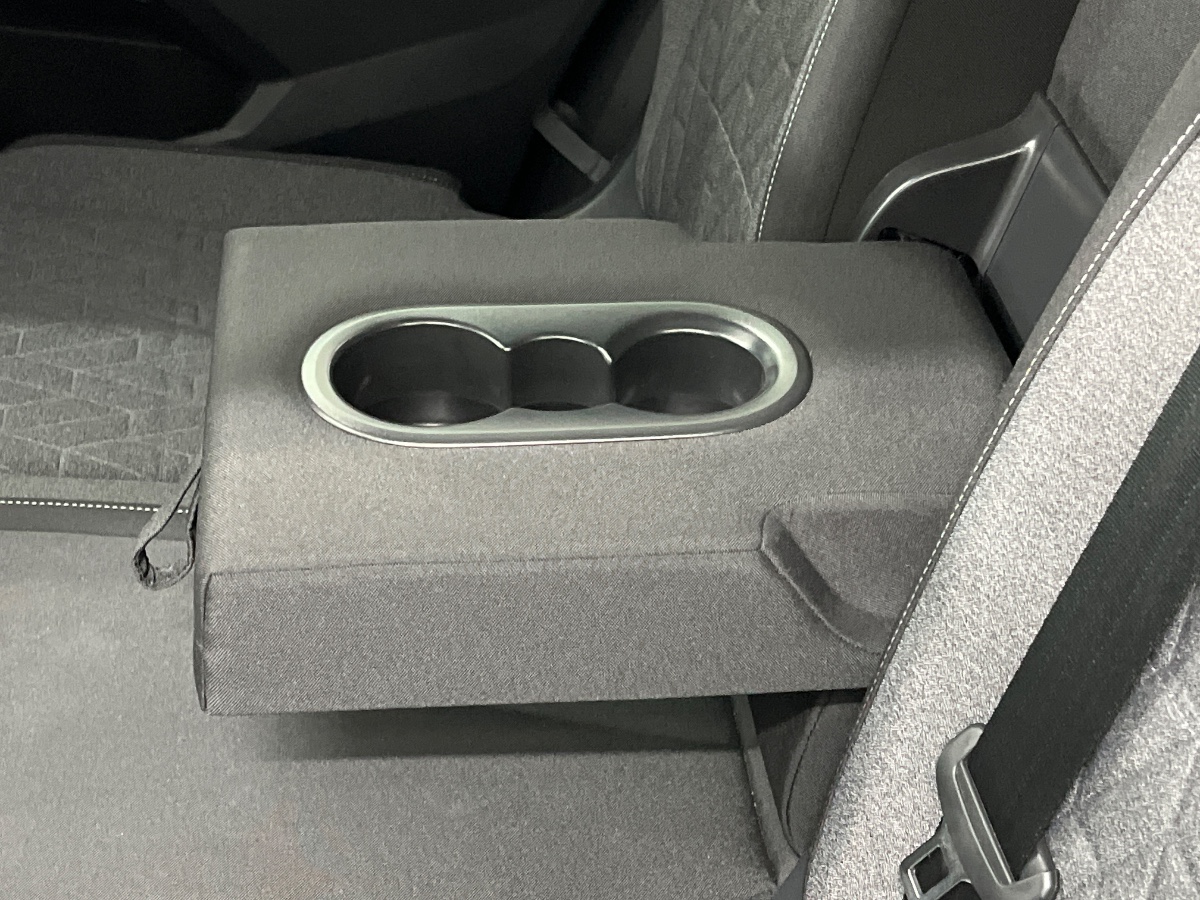 Volkswagen Tiguan Allspace 1.5 TSI Life Business 7p. |Pano|Trekhaak|ACC|Stoelverwarming|