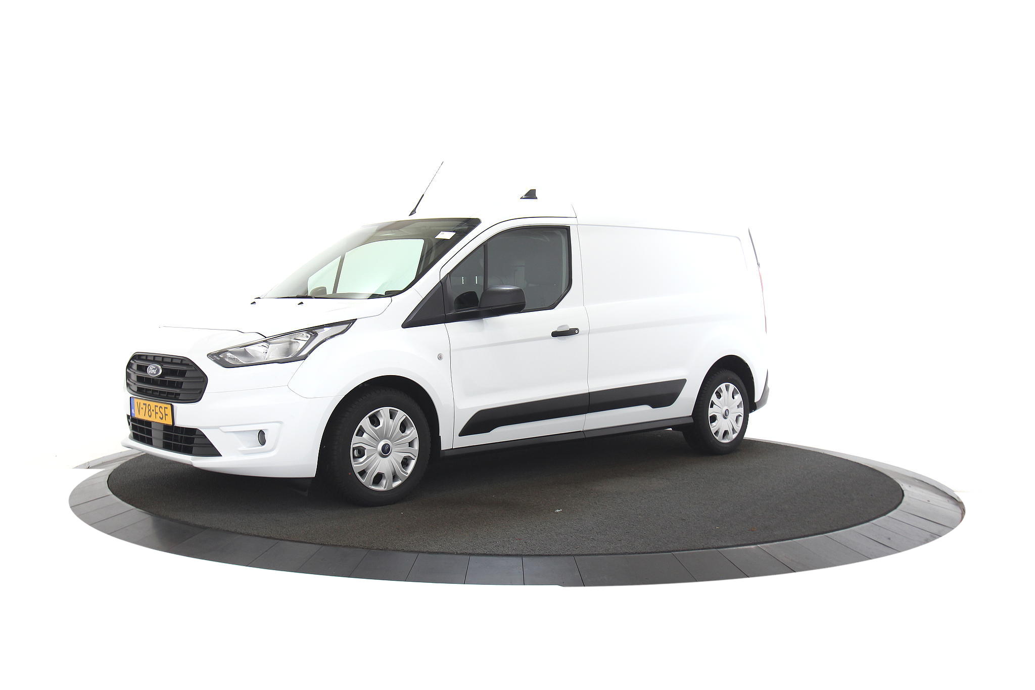 Ford Transit Connect 1.5 EcoBlue L2 Trend 100 | Technology Pack met SYNC 3 scherm en Camera | All Weather Banden| Reservewiel | Verwarmbare voorstoelen | zij-en gordijnairbags | Trekhaak |Verwarmbare voorruit | Led laadruimteverlichting