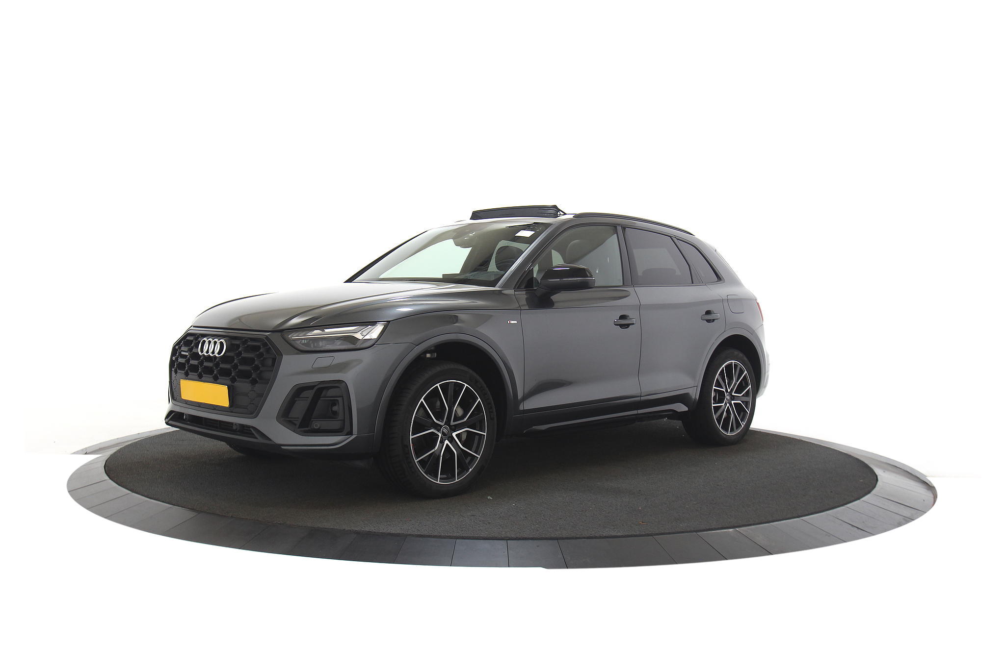 Audi Q5 55 TFSI e S edition Competition |Pano|Stoelverwarming|