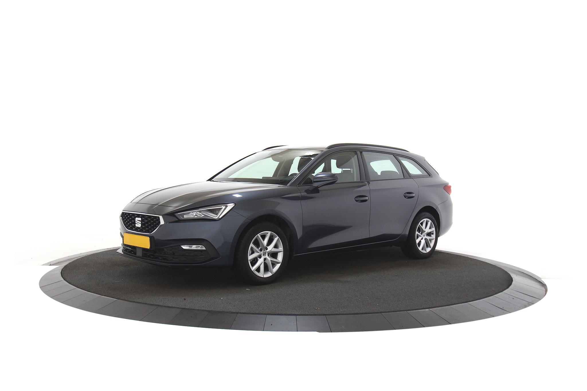 Seat Leon 1.0 eTSI 110PK Business Automaat