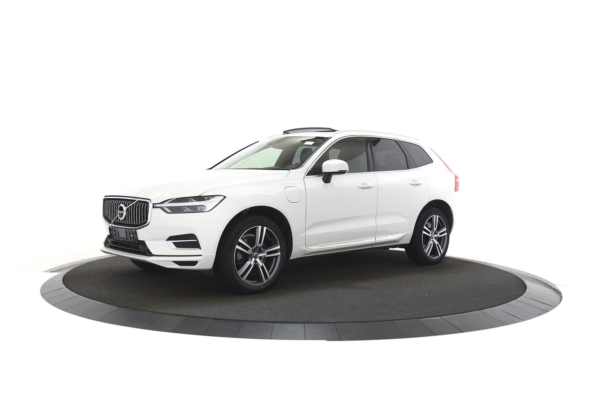 Volvo XC60 2.0 Recharge T8 AWD Inscription |Pano|ACC|HUD|H&K|Stoelverwarming|