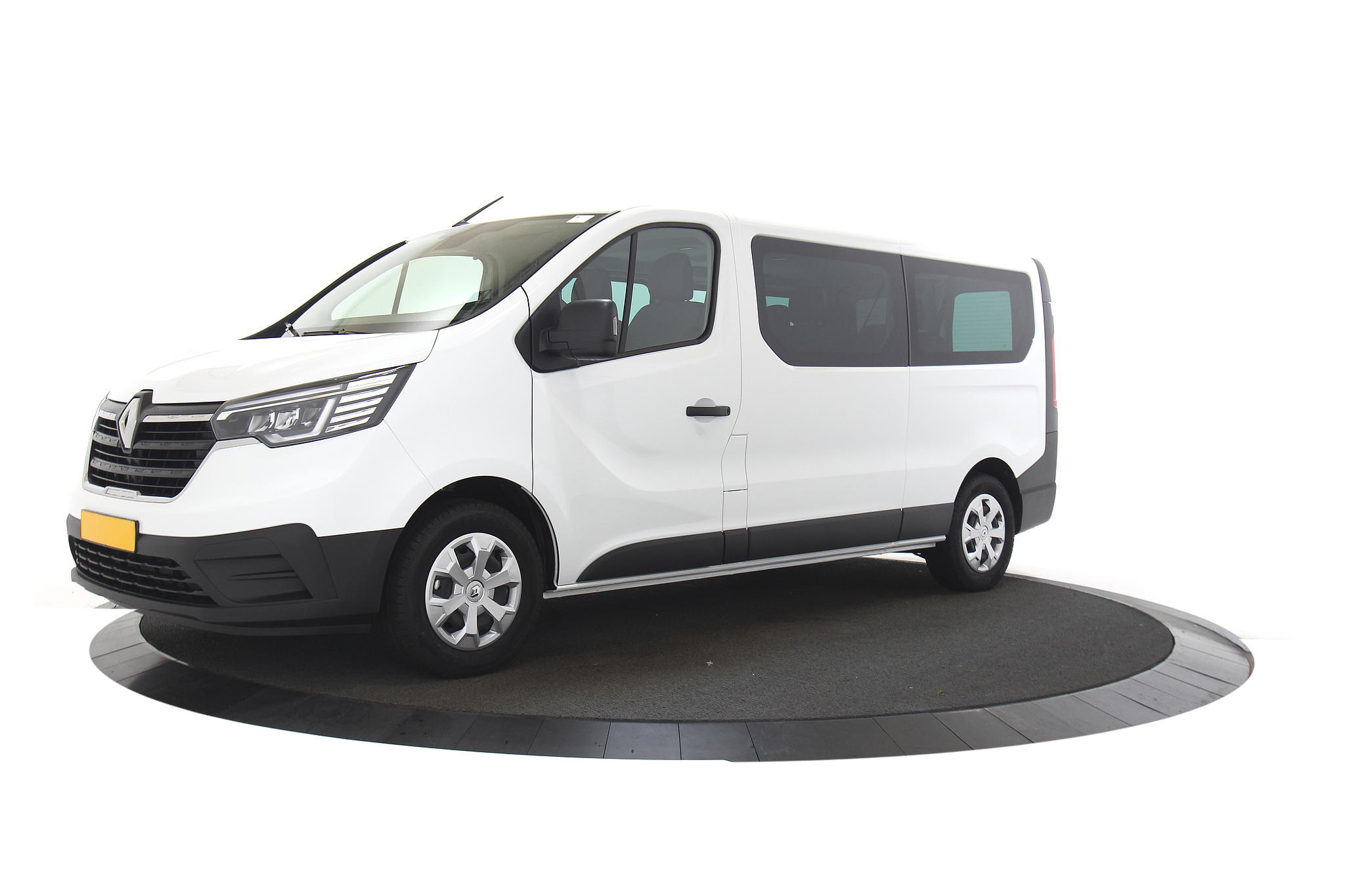 Renault Trafic Life L2 110 DCI 9-persoons | PDC, Privacy, Verwarm. 2e 3e zitrij