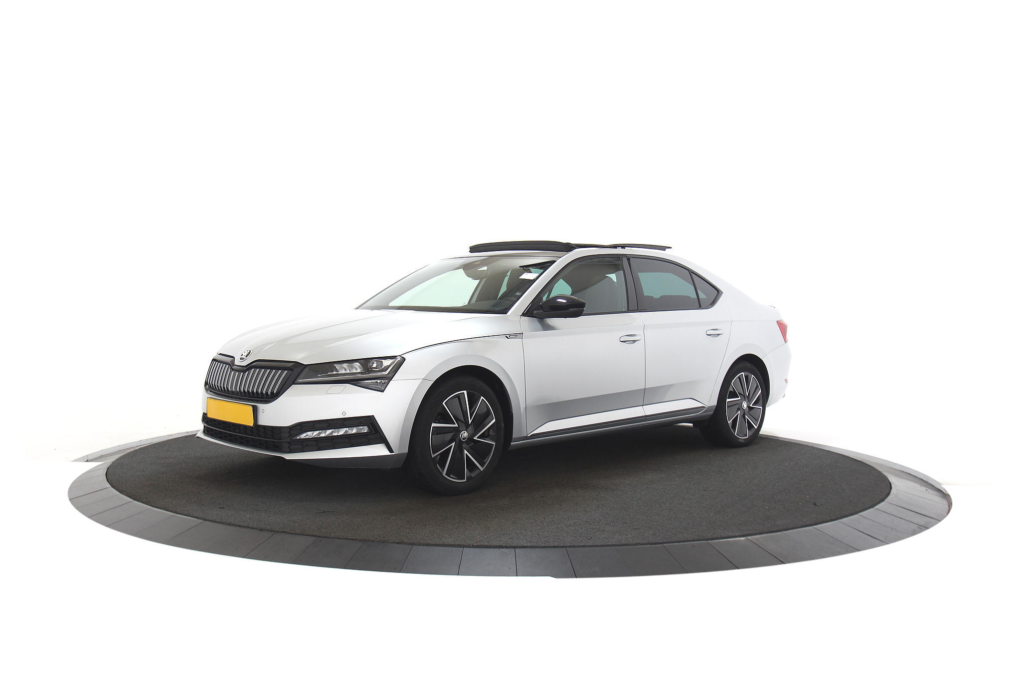 Skoda Superb Berline 1.4 TSI DSG Sportline PHEV, pano