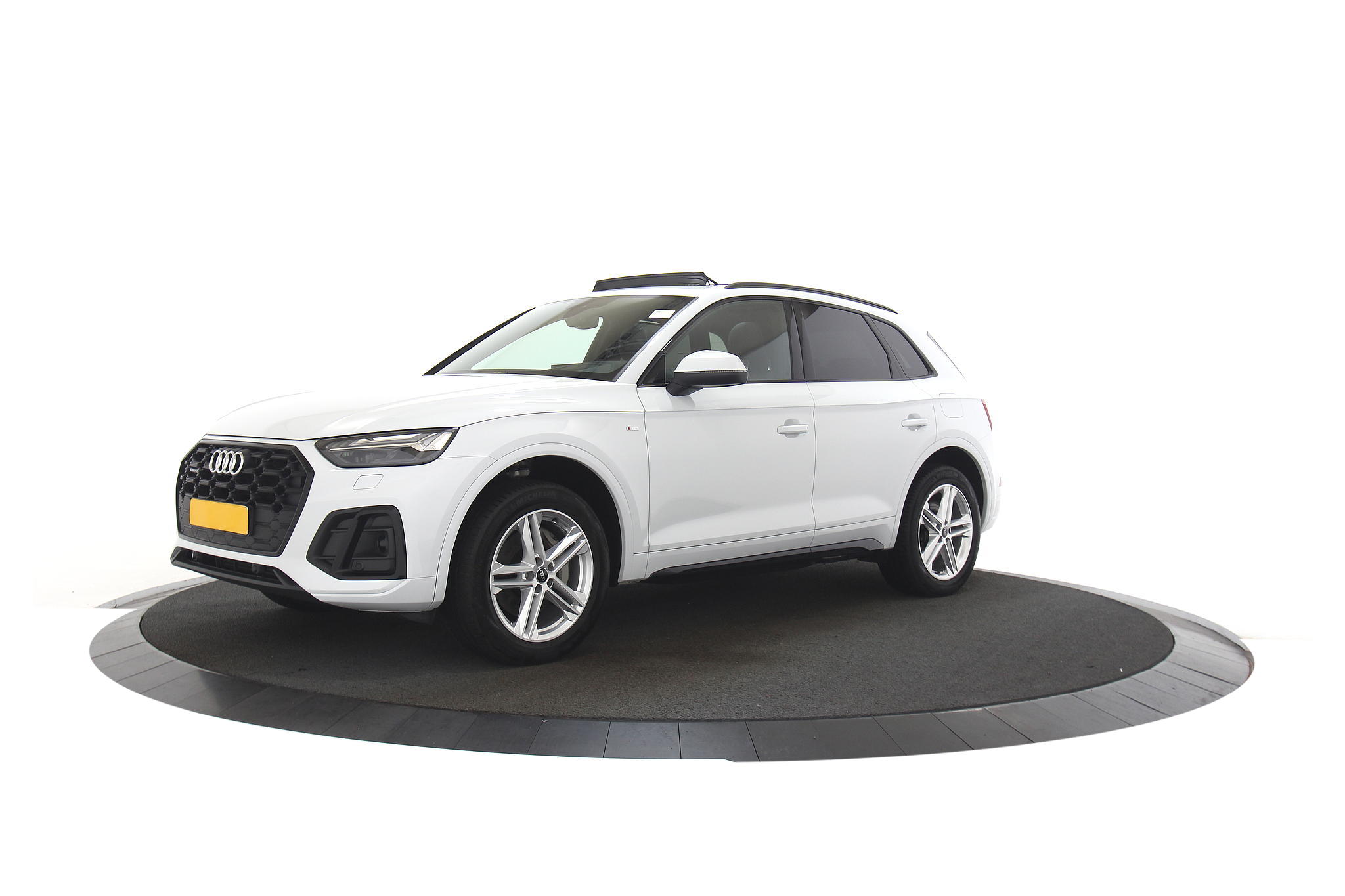 Audi Q5 55 TFSI e Quattro S-Line Panoramadak