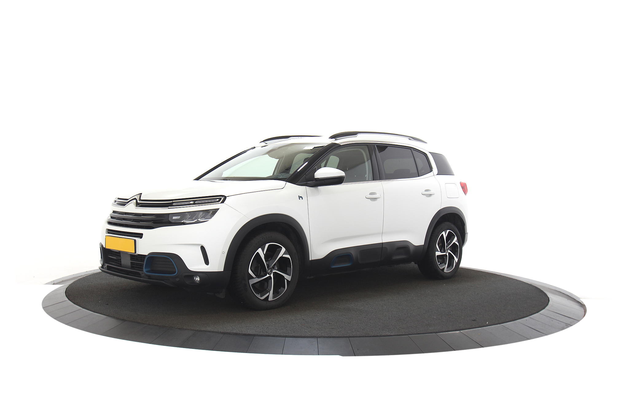 Citroen C5 Aircross 1.6 Hybrid 225 Shine