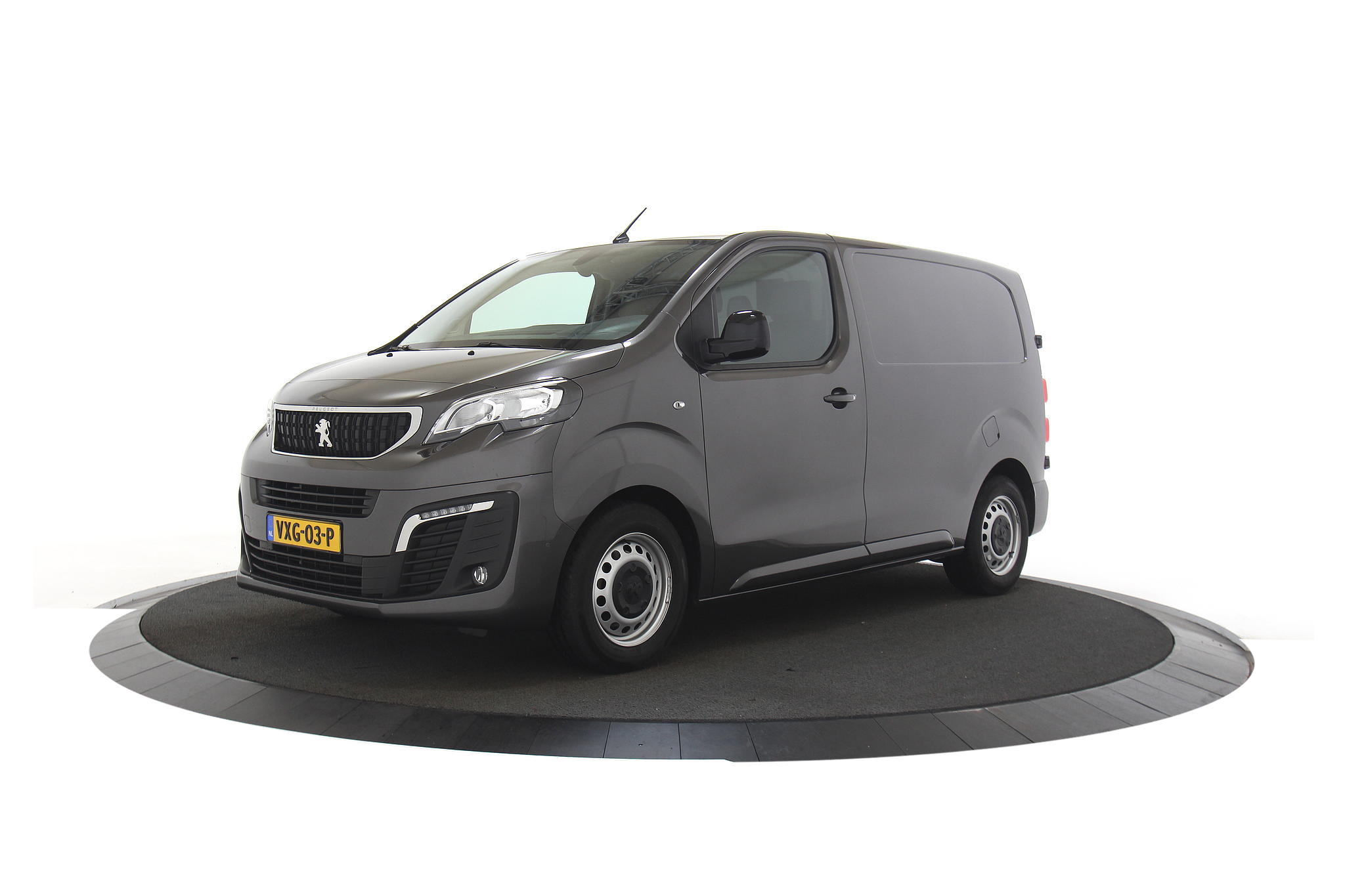 Peugeot Expert 2.0 BlueHDI 145 Compact Premium Automaat