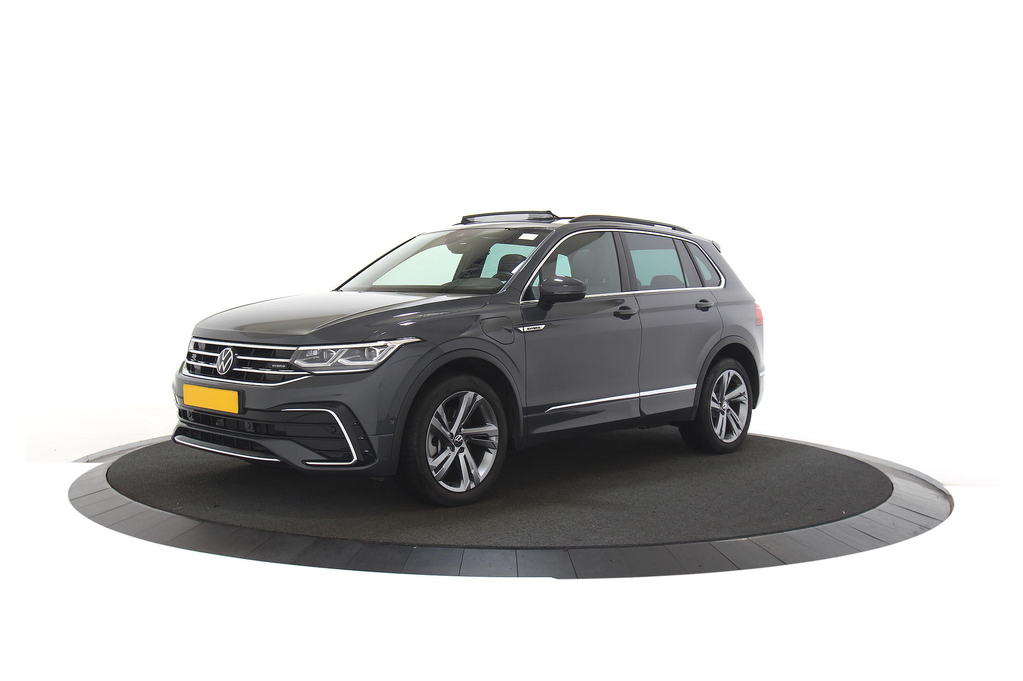 Volkswagen Tiguan 1.4 eHybrid R-Line 245pk, Matrix LED | Pano